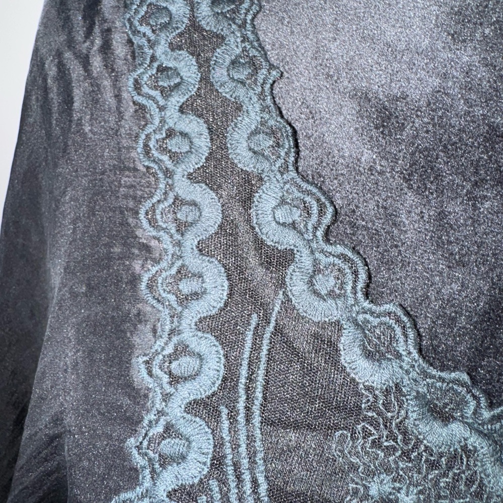 Elegant Black Sheer Women's Top ~ Italy with Dolman Sleeves - Picture 8 of 9